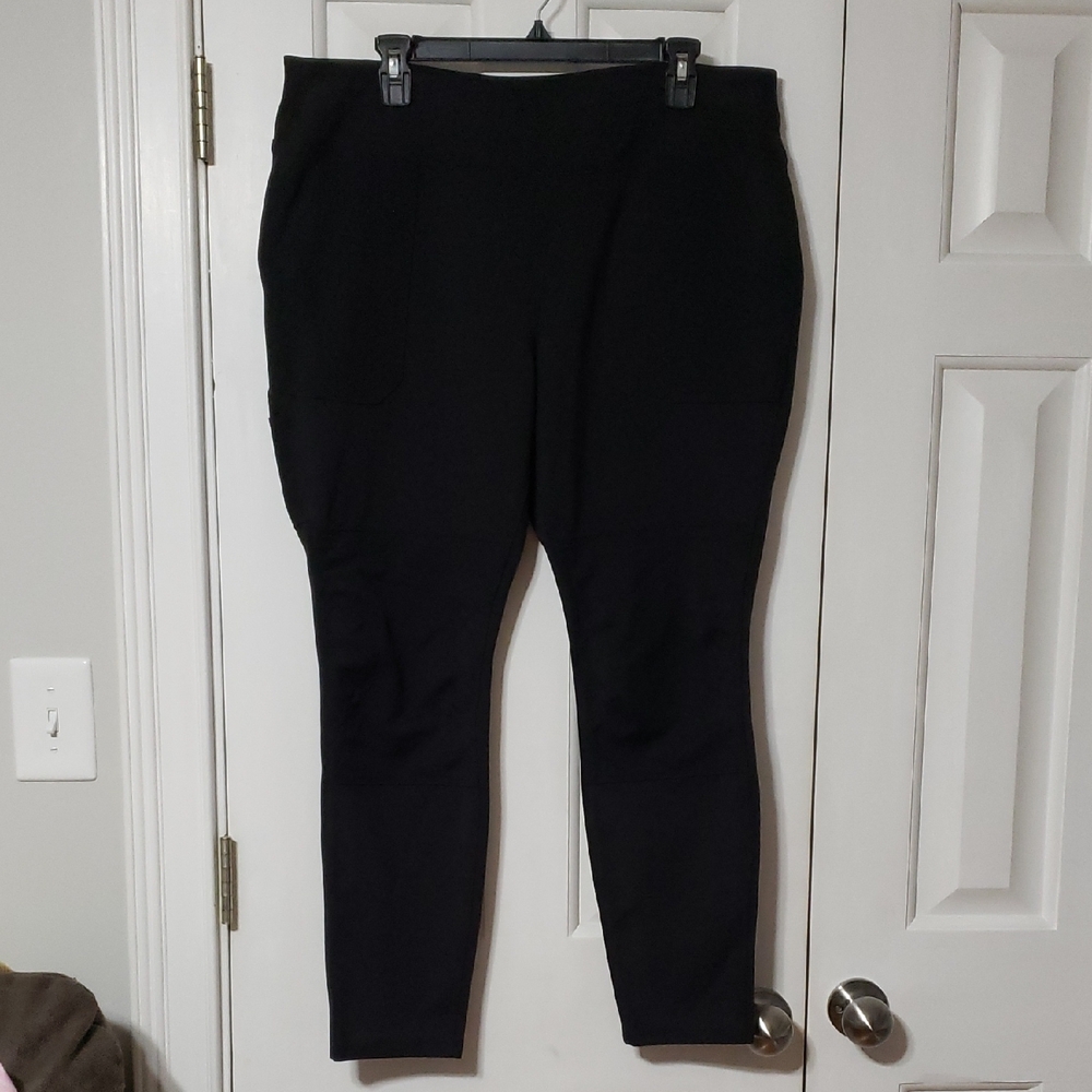 Women's Black Carhartt Workforce Utility Leggings XL (16-18) Short